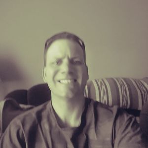 Meet your Posher, Adam